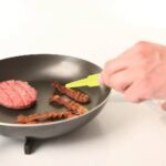 Paletta con pinza Turner + Tongs ( due in uno ) di Vacuvin