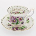Mini Tazzine da caffè Flower Of The Month di Royal Albert