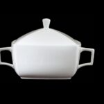 Zuppiera con coperchio bianco Vela di Richard Ginori