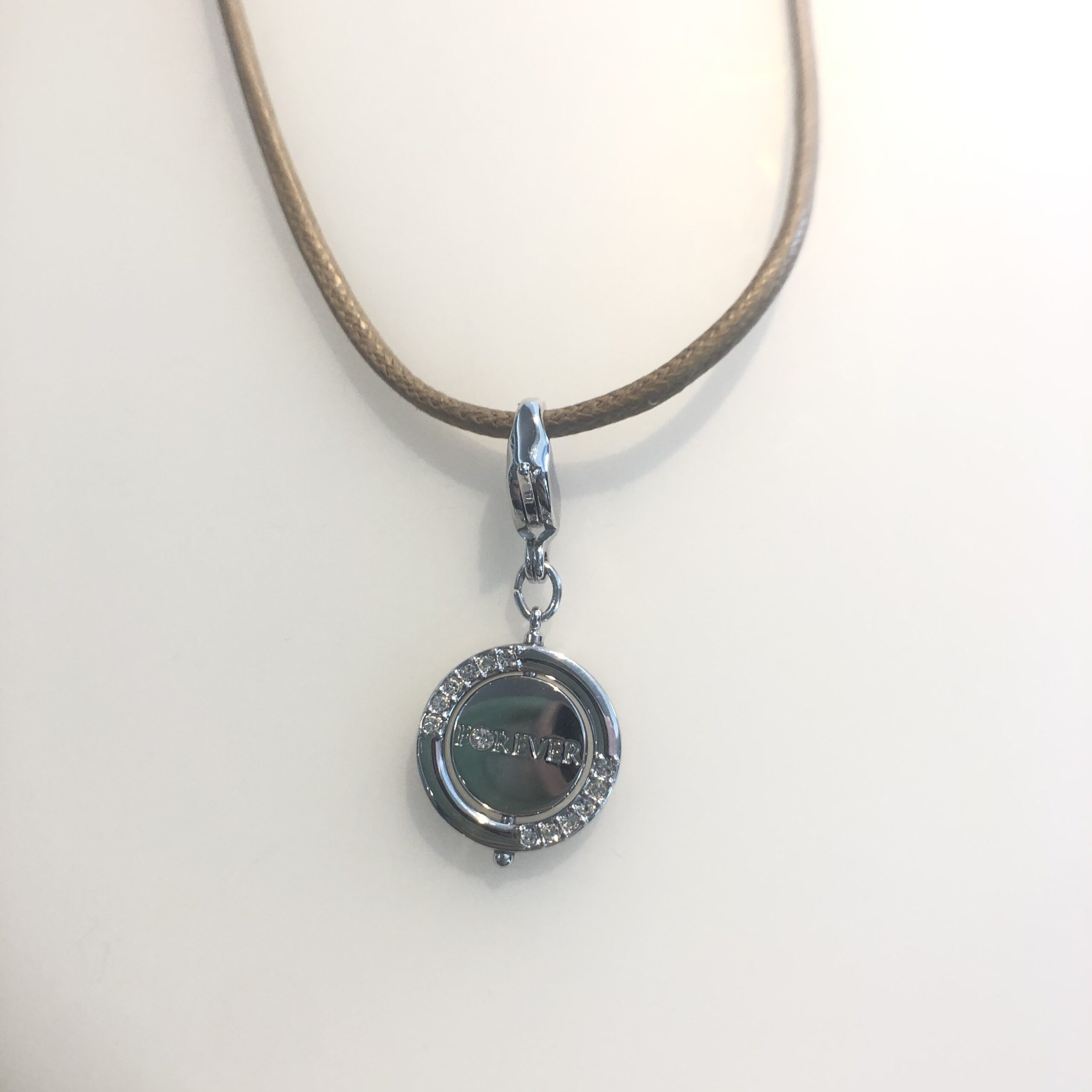 Collana Charm Forever Friends Swarovski con cordoncino