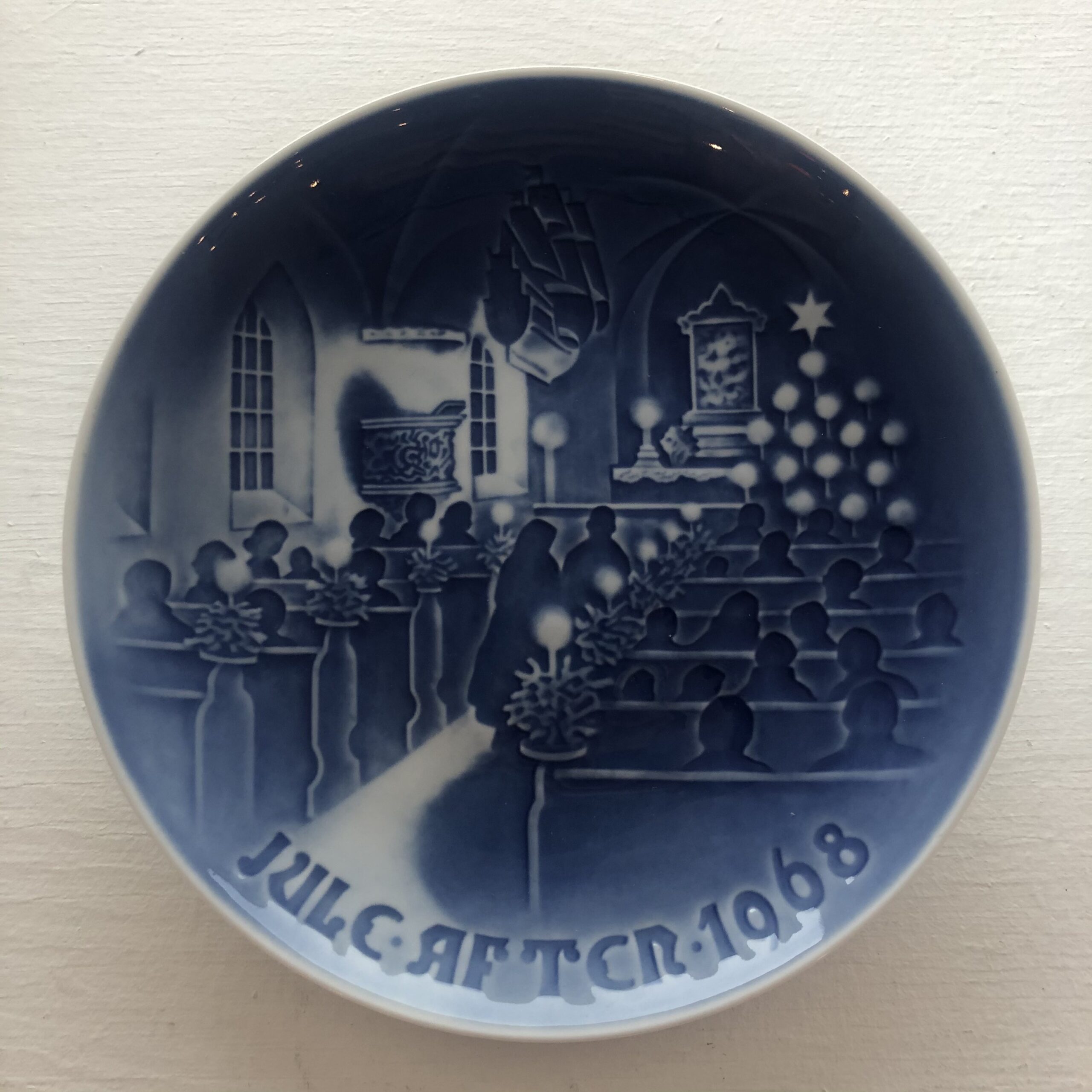 PREZZO SPECIALE: Piatto Christmas in church 1968 Royal Copenhagen