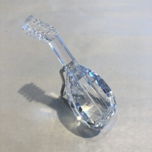 Liuto Swarovski
