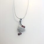 Collana Charm Hello Kitty Red Bow Swarovski con cordoncino