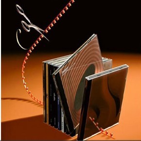 PREZZO SPECIALE: Porta CD autoadesivo “The Soundtrack” Alessi