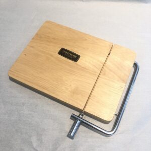 Tagliere con tagliaformaggio Continenta