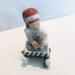 Statua Elsa con orso – Figurine Royal Copenhagen